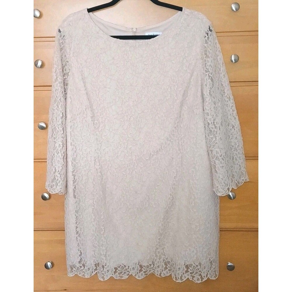 Joan Rivers Womens XL Beige Lace Tunic 3/4 Sleeve Zip Blouse Top Scalloped Hem